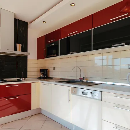 Holiday home Awesome In With Kitchen *