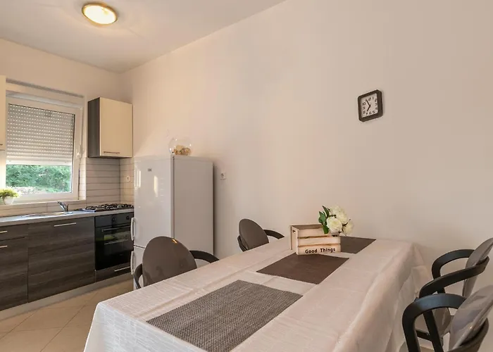 Awesome In With Kitchen