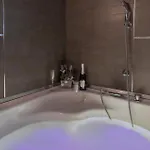 بيت للعطل Awesome In With Kitchen بيبينيا