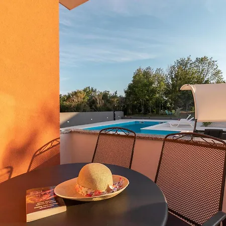 Gorgeous In Bibinje